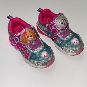 Girls Paw Patrol Light-up Sneakers Size 8